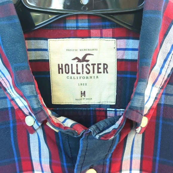 HOLLISTER | Men's Casual Button Down Long Sleeve Shirt - Picture 2 of 9